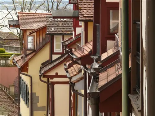 Gutter-Cleaning-And-Maintenance-Services--in-Chicago-Illinois-gutter-cleaning-and-maintenance-services-chicago-illinois-2.jpg-image