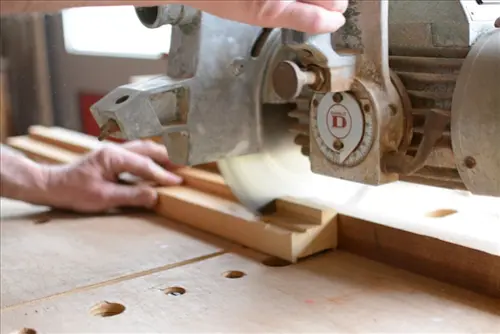 Interior-And-Exterior-Carpentry-Services--interior-and-exterior-carpentry-services.jpg-image